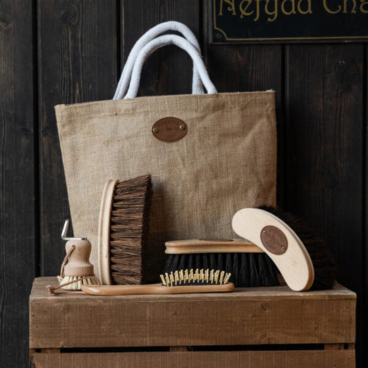 Grooming Kit Borstiq in Box