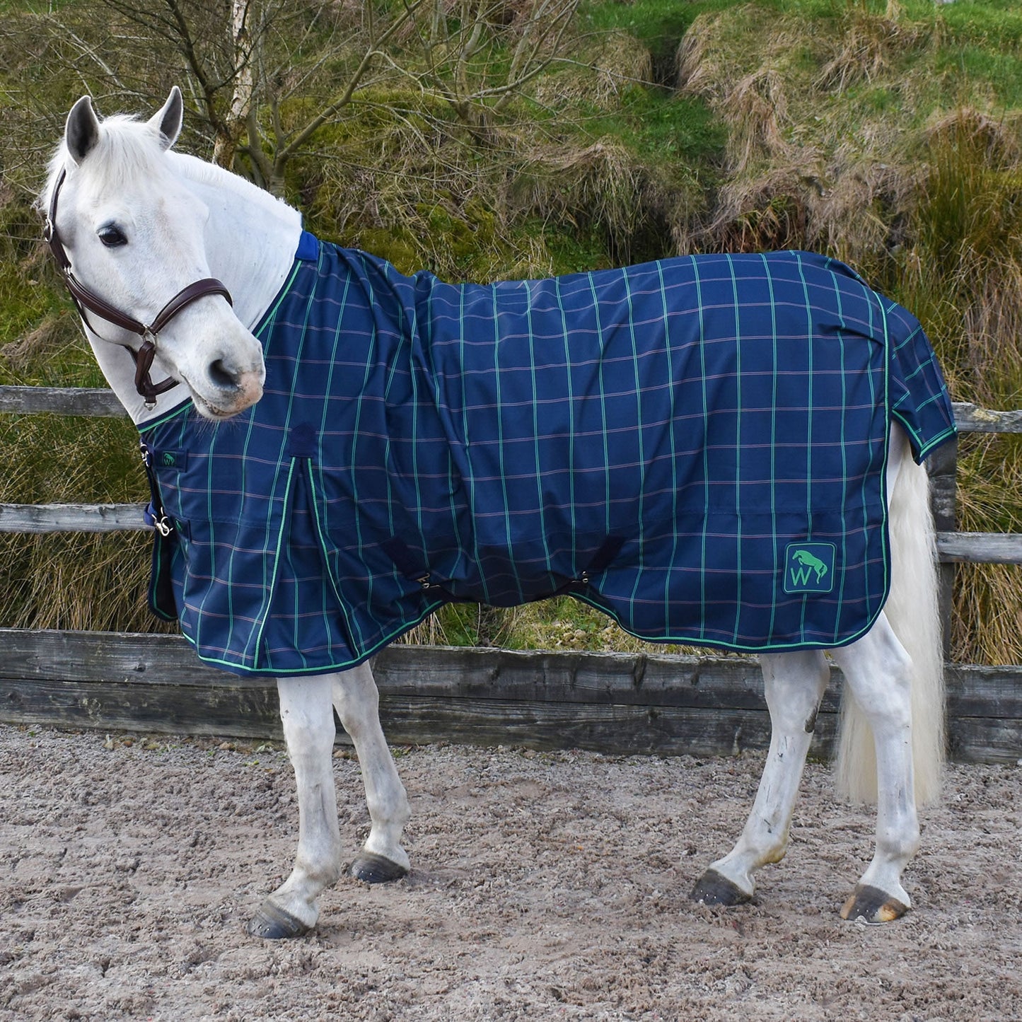 Whitaker Jacob Lightweight Turnout Rug 0 Gm Navy/Green